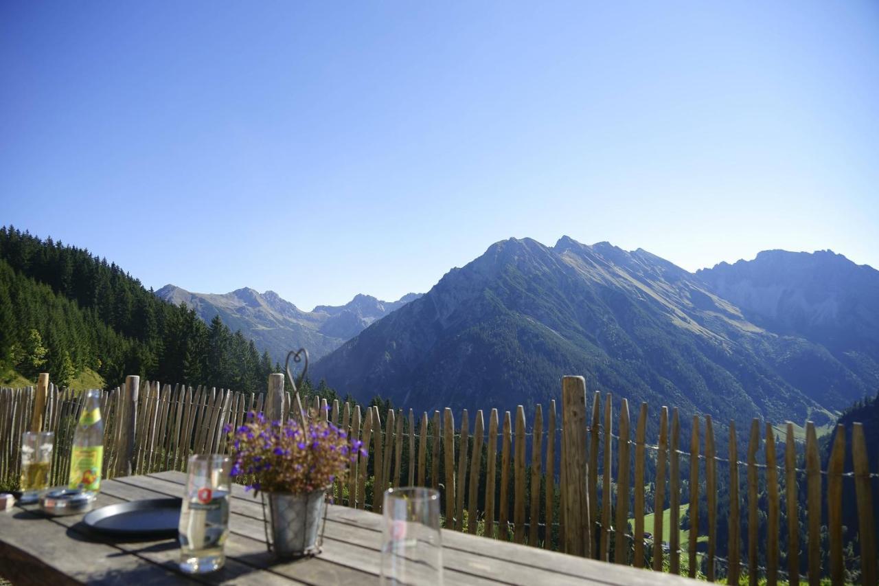 Sonnenstern Riezlern
